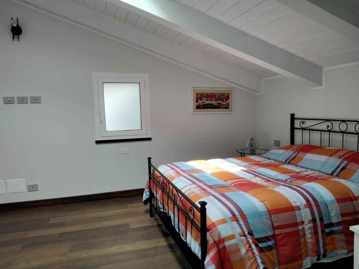 "Vento Di Levante Suite" Benvenuti In Collina 카사르자리구레 외부 사진